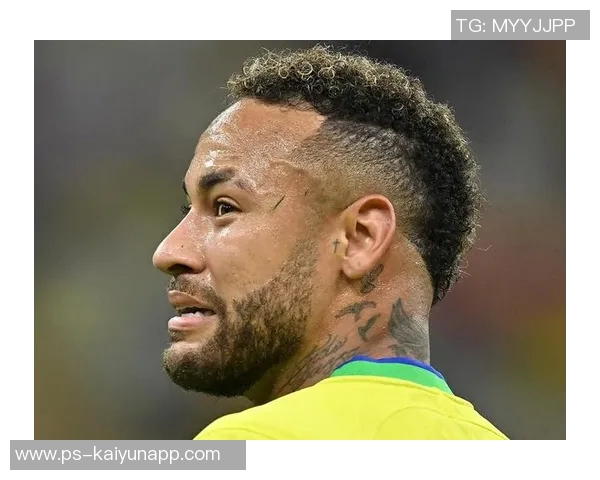 巴西媒体称内马尔旧伤复发游轮狂欢引发关注